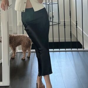 Zara Elegant Black Satin Midi Skirt